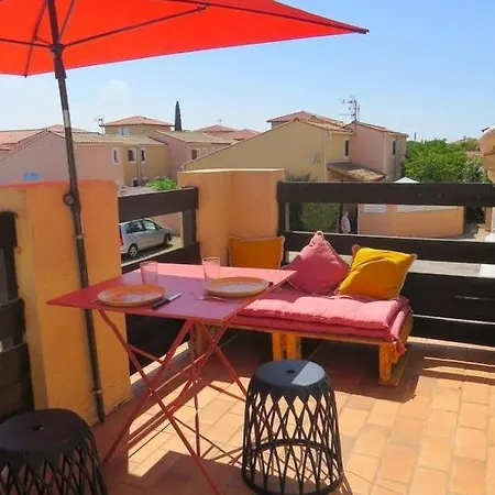 Appartement Superbe à Proximité Te Commerce 2goel27